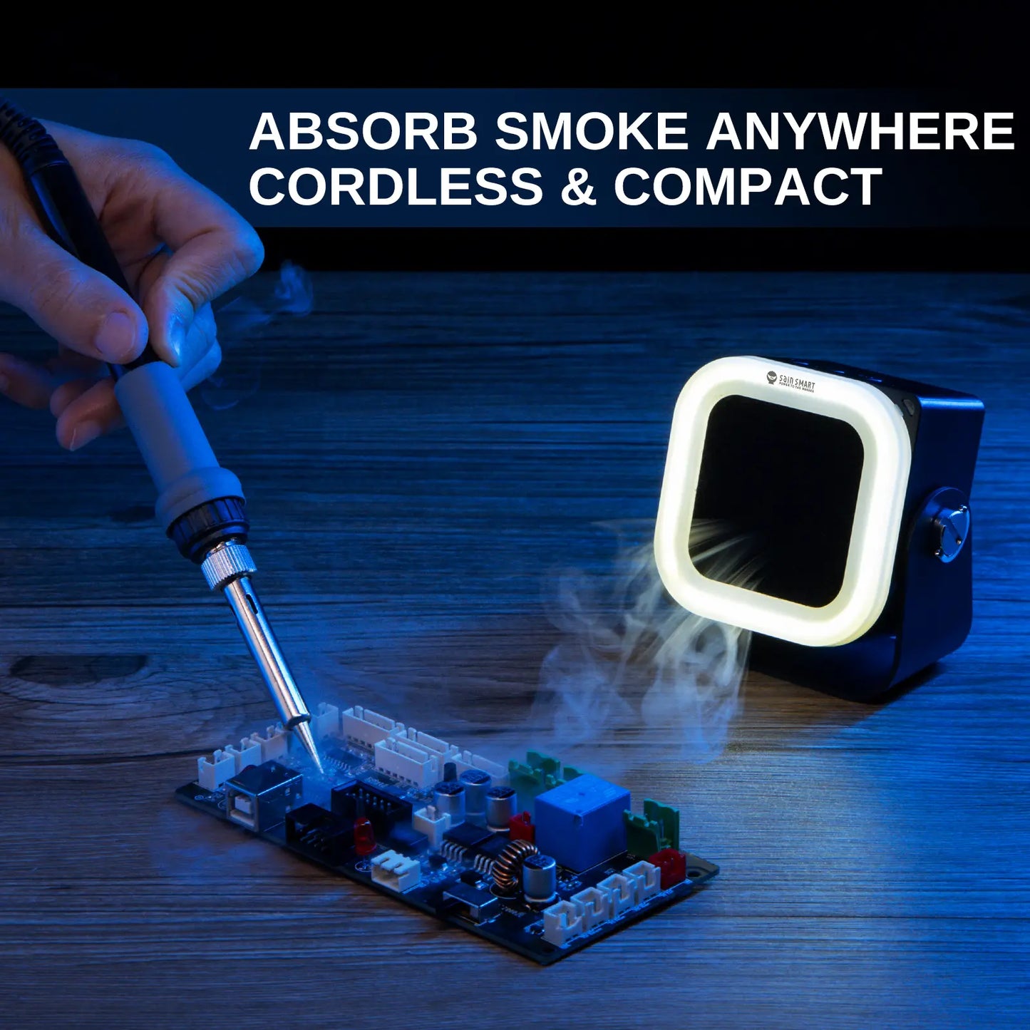 CSE01 Mini-Lötrauchabsauger mit 3 Stufen und 10.000 U/min Aktivkohlefilter USB-C wiederaufladbar tragbarer Desktop-Rauchabsorber für Lötarbeiten und DIY-Reparaturen